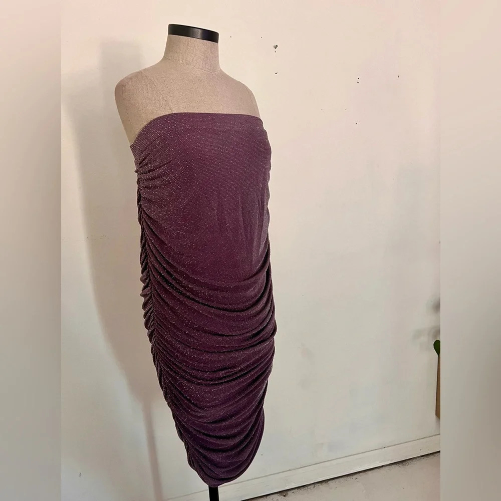 NWT Jluxlabel sparkling Plus Size ruched midi dress in purple strapless dress
